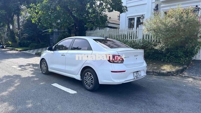 Kia Soluto 2024 Luxury Trắng