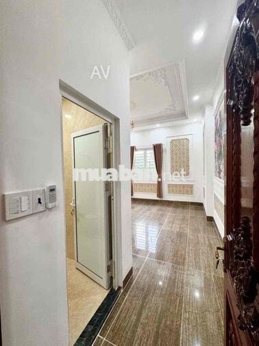 CHO THUÊ NHÀ ĐẸP TRỆT 2 LẦU KDC HỒNG LOAN ( kế bệnh viện Nam Cần Thơ)