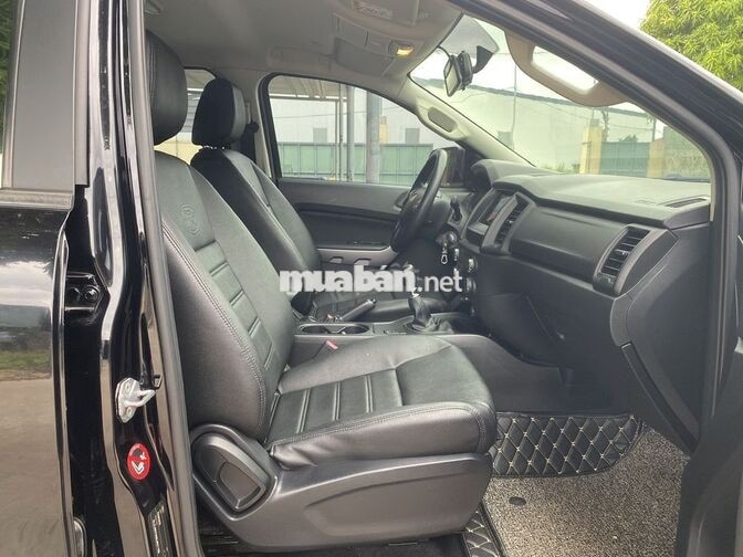 Ford Ranger 2022 XLS 36877 km Đen