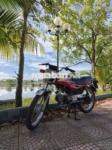 Honda Win 100 màu Đỏ