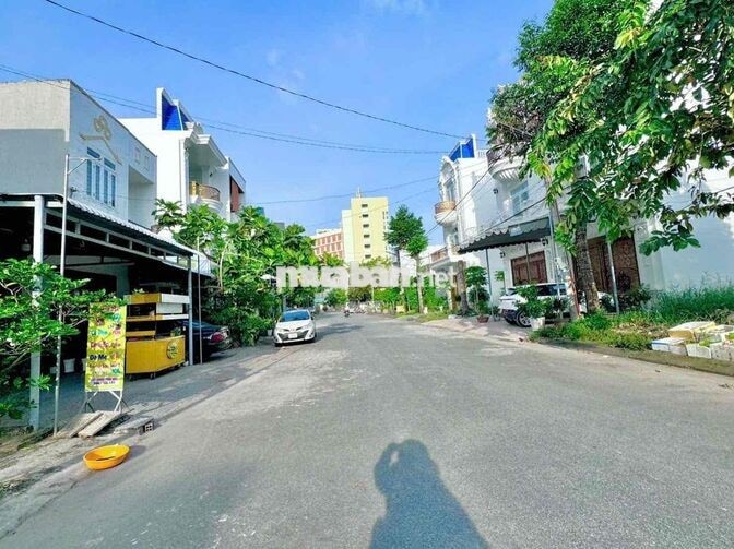 CHO THUÊ NHÀ ĐẸP TRỆT 2 LẦU KDC HỒNG LOAN ( kế bệnh viện Nam Cần Thơ)