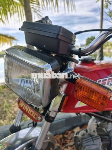 Honda Win 100 màu Đỏ