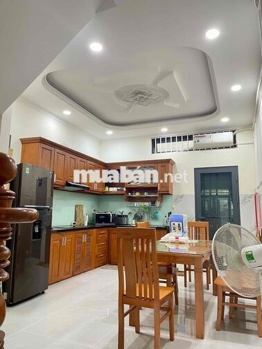 CHO THUÊ NHÀ NGUYÊN CĂN - PHÙ HỢP LÀM VĂN PHÒNG CÔNG TY, KINH DOANH