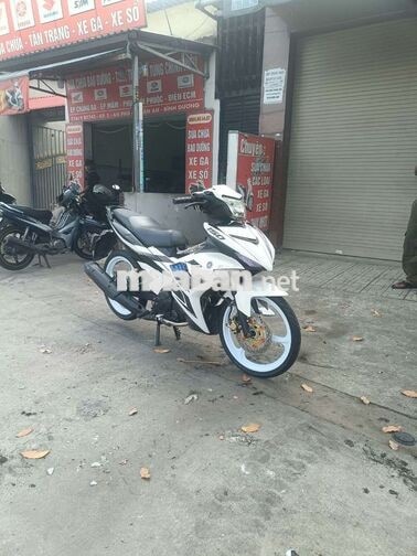 Yamaha Exciter 150 trắng đen