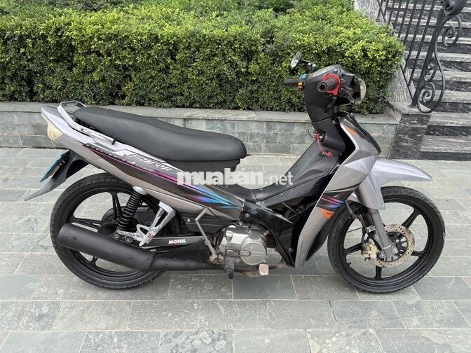 Xe máy Detech Sirius 2023 màu ghi đen