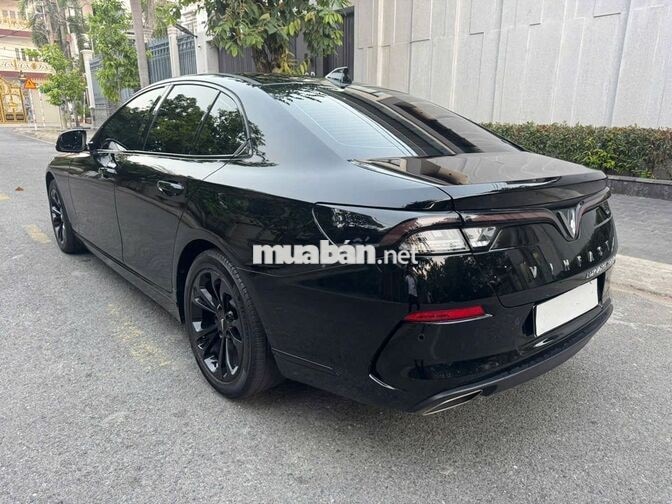 Lux A 2.0, đời 2022, lướt 26.000 km, 1 chủ,RẤT MỚI