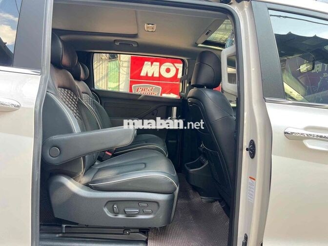 Hyundai Custin 2024 2.0 Cao cấp 42000 km một chủ