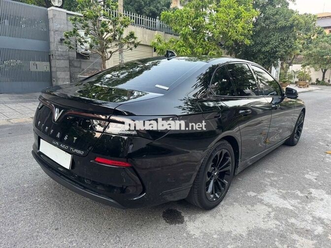 Lux A 2.0, đời 2022, lướt 26.000 km, 1 chủ,RẤT MỚI