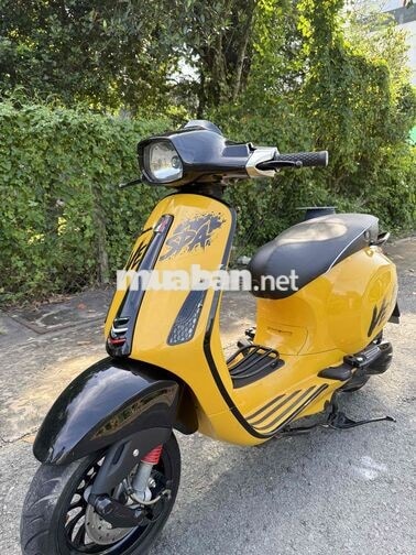 Piaggio Vespa 2015 iget màu Vàng