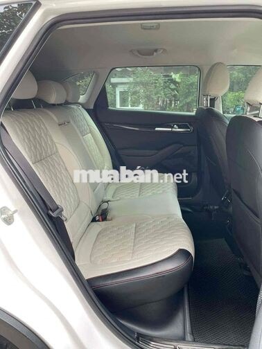 Kia Seltos 2021 Luxury -  Trắng - 6 Vạn Km