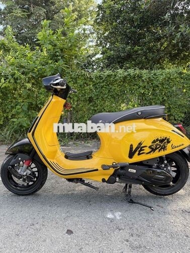 Piaggio Vespa 2015 iget màu Vàng