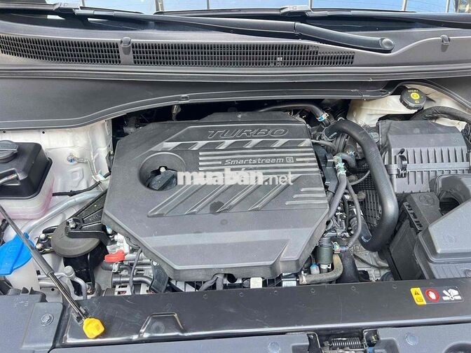 Hyundai Custin 2024 2.0 Cao cấp 42000 km một chủ