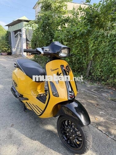Piaggio Vespa 2015 iget màu Vàng