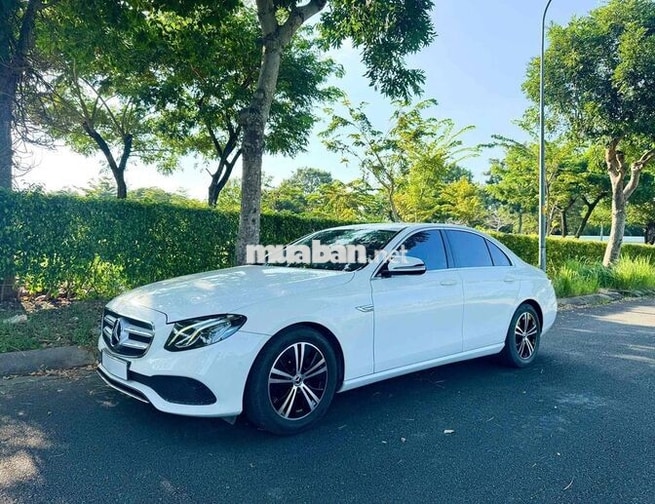 Mercedes-Benz E180 2020 69.000 km Trắng