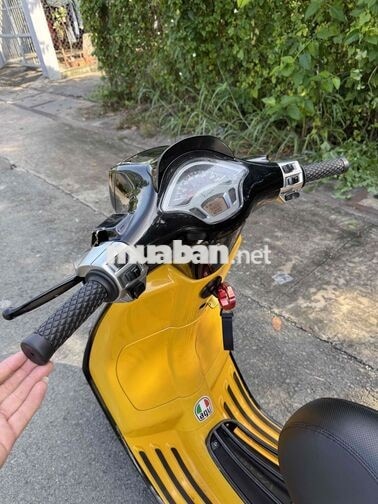 Piaggio Vespa 2015 iget màu Vàng