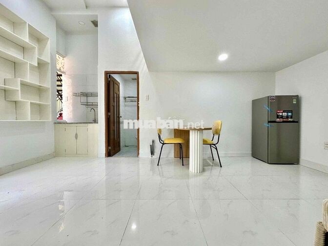 PHÒNG LỚN CÓ GÁC CAO NGAY UNG VĂN KHIÊM- NGUYỄN XÍ BÌNH THẠNH