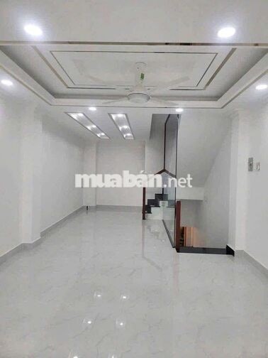 Nhà 1 Trệt 1 Lửng 3 Lầu 4PN 5WC KDC Hoàng Quốc Việt Quận 7