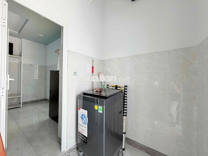 Cho Thuê Penthouse Tách Bếp Balcon 40m2 3ng2xe Ngay 3/2 CC Hado Q10