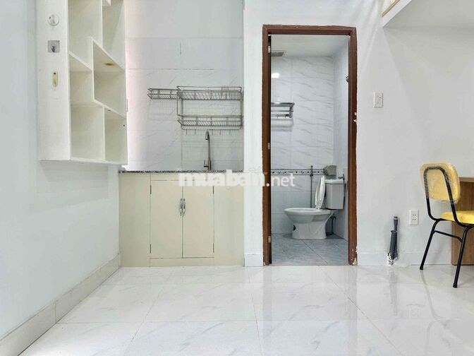 PHÒNG LỚN CÓ GÁC CAO NGAY UNG VĂN KHIÊM- NGUYỄN XÍ BÌNH THẠNH