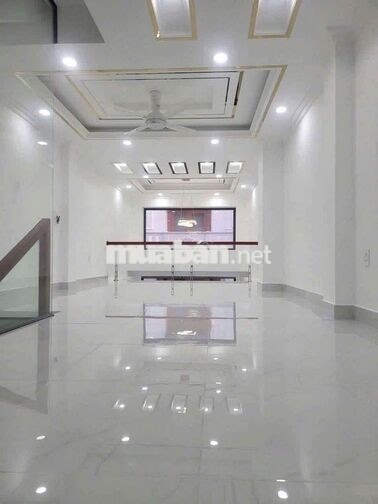 Nhà 1 Trệt 1 Lửng 3 Lầu 4PN 5WC KDC Hoàng Quốc Việt Quận 7