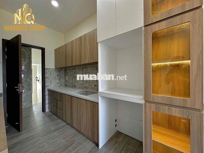 Penthouse cao cấp ngay sát nhà để xe ga T3