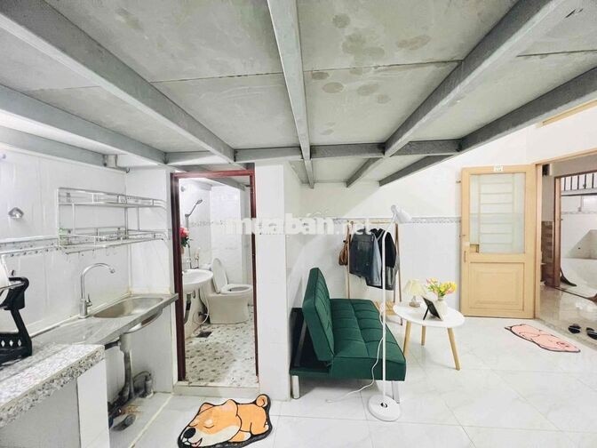 Phòng Duplex có cửa sổ siêu thoáng