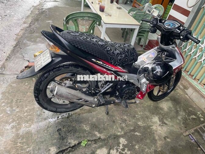 Yamaha Exciter đỏ bạc đen
