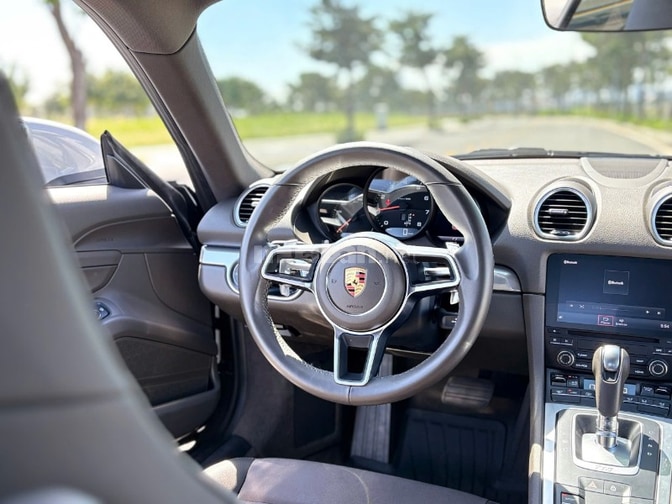 Bán xe Porsche 718 Cayman 12.2021