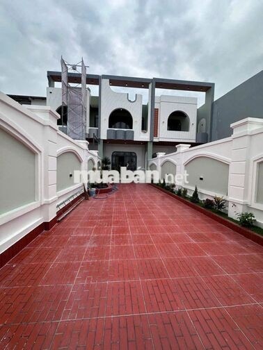 KHU BIỆT THỰ MINI 5X45M CÓ VƯỜN SAU RỘNG RÃI GIÁ THUÊ 8 TRIỆU 