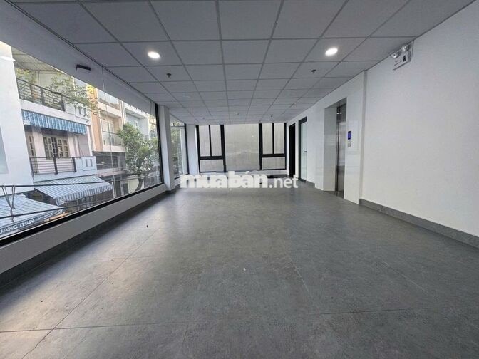 TÒA NHÀ VĂN PHÒNG MỚI HOÀN THIỆN CÁCH VẠN HẠNH MALL 1 PHÚT QUẬN 10 