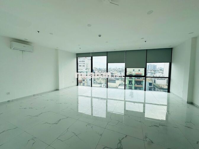 TÒA NHÀ VĂN PHÒNG MỚI HOÀN THIỆN CÁCH VẠN HẠNH MALL 1 PHÚT QUẬN 10 