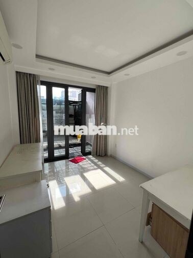 Cho Thuê Nhà Mặt Tiền, Thang Máy Tại Nguyễn Văn Đậu, Quận Bình Thạnh