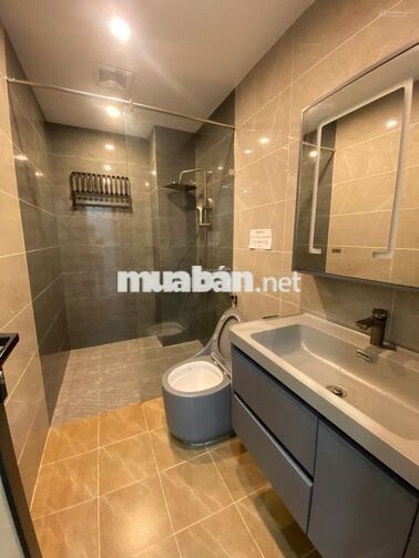 Cho thuê LK Hoàng Thành, Nguyễn Văn Lộc DT 110m2 5 tầng giá 40 tr/th