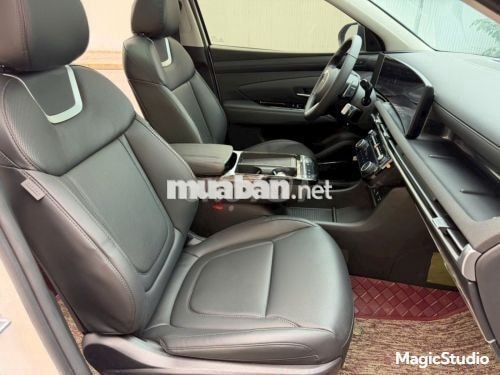 Hyundai Tucson 1.6 AT Turbo HTRAC Đặc biệt 2025