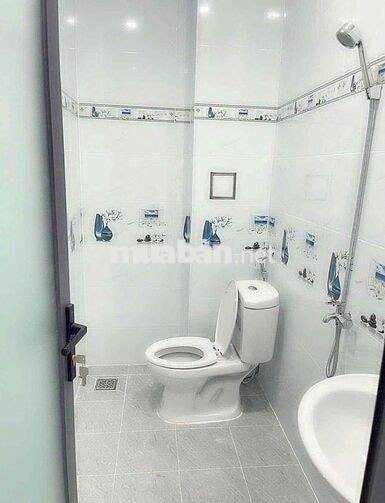 Nhà Mới Hẻm Lê Văn Quới.DT:4 X 15m trệt lầu 2PN 2WC