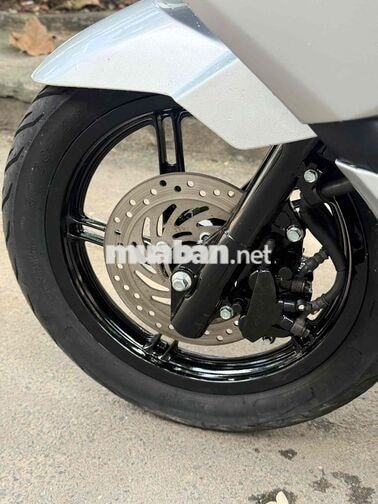 Honda PCX 2017 125cc màu Bạc