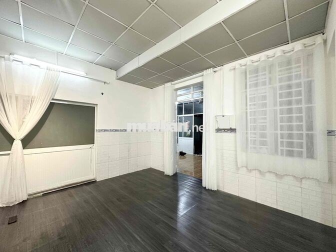 PHÒNG STUDIO TÁCH BẾP RỘNG ~40m2 NGAY HOÀNG DIỆU 2