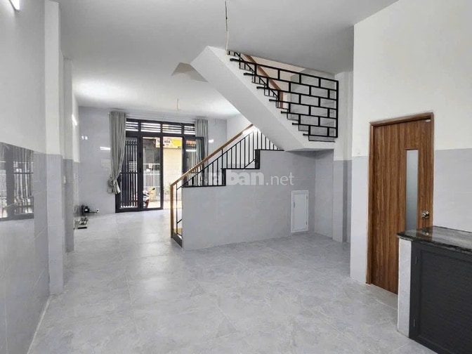 Nhà riêng 1/Phan Đình Phùng 1 trệt 1 lầu / 2PN hẻm ô tô giá 13.5 tr/th