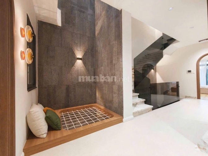 Bán nhà phố cao cấp có thang máy, mặt tiên Dương Cát Lợi 20m, Nhà Bè