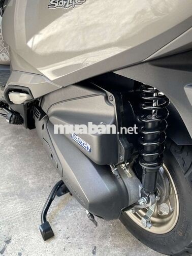 Honda Lead màu Bạc
