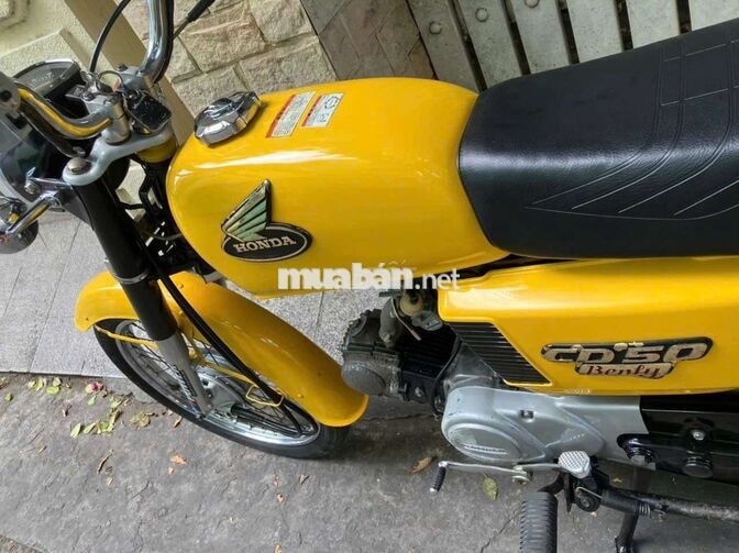 Chia sẻ lại con Honda CDs-50 pt zin90%