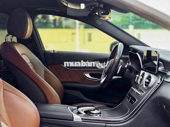 C300 AMG 2020 21.000 km Trắng nt nâu
