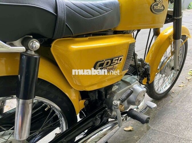 Chia sẻ lại con Honda CDs-50 pt zin90%