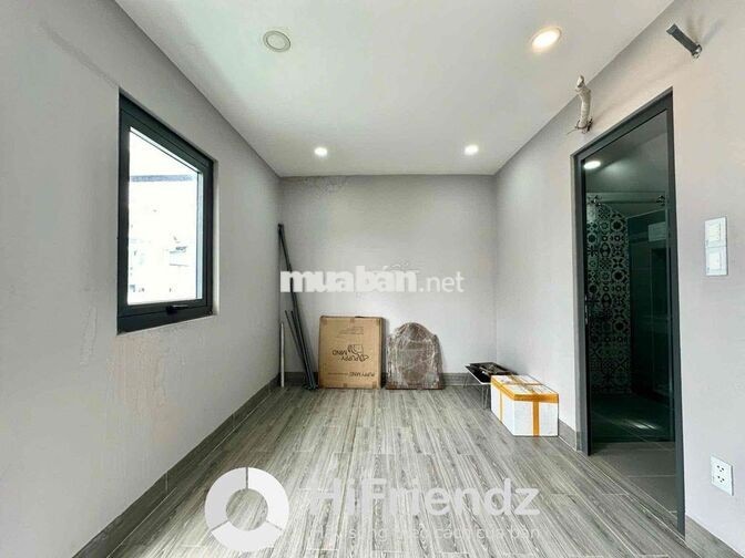 CHO THUÊ NNC NGAY HOÀNG SA 1 TRỆT 3 LẦU NỘI THẤT NHƯ HÌNH QUẬN 1