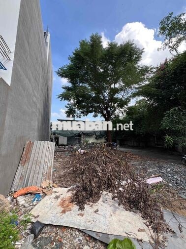 đất xây biệt thự 9x20m gần Chợ Xuân thới thượng