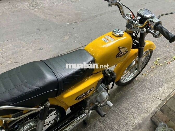 Chia sẻ lại con Honda CDs-50 pt zin90%