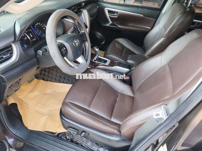 Toyota Fortuner 2020 2.7AT Đen
