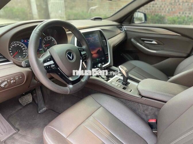 VinFast Lux A2.0 2022 Plus 56000 km Đen
