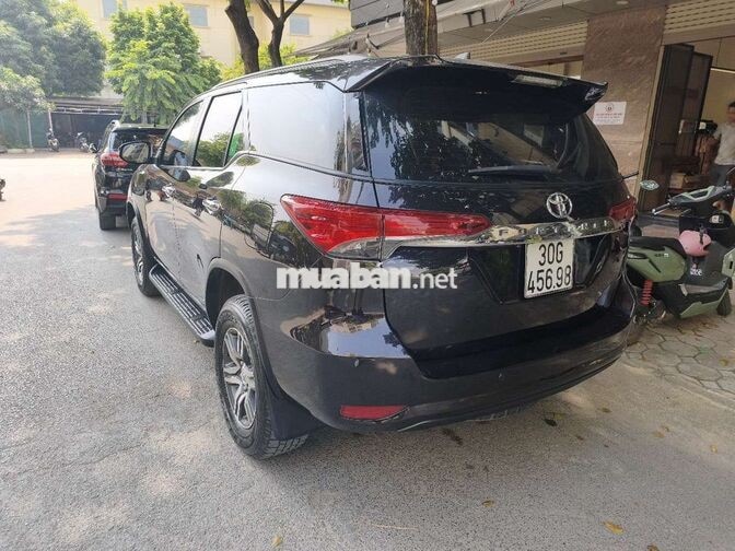 Toyota Fortuner 2020 2.7AT Đen