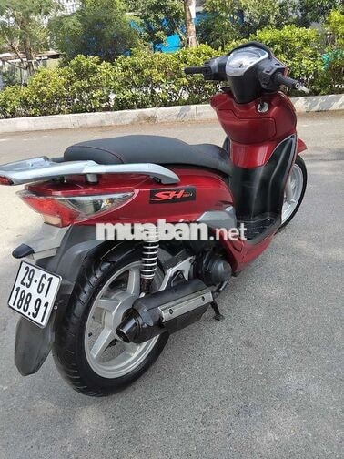 Bán rẻ 6triệu5.xe giống xe Sh.còn mới toanh.xe tốt